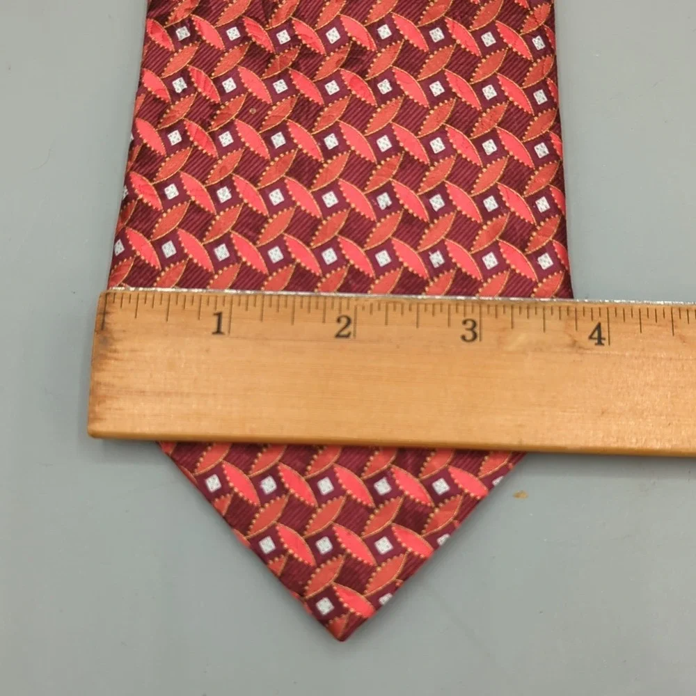 Ermenegildo Zegna 100% Silk Tie Burgundy Red Geometric Made in Italy 60